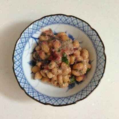 納豆と梅干しの組み合わせは初めてでしたが、美味しかったです(*^^*)ご飯が進みました♪